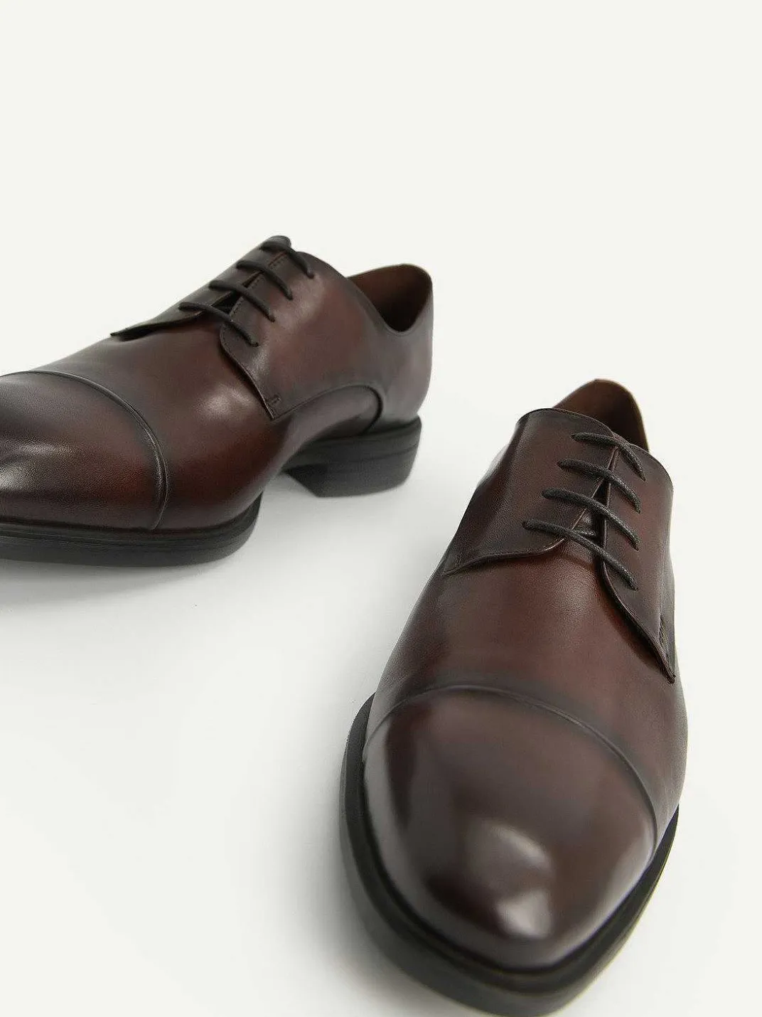 Altitude Leather Toe Derby Shoes<PEDRO Clearance