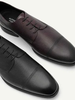 Altitude Lightweight Embossed Derby Shoes<PEDRO Clearance