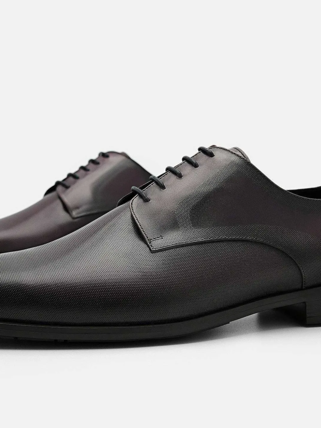 Altitude Lightweight Embossed Leather Derby Shoes<PEDRO Sale