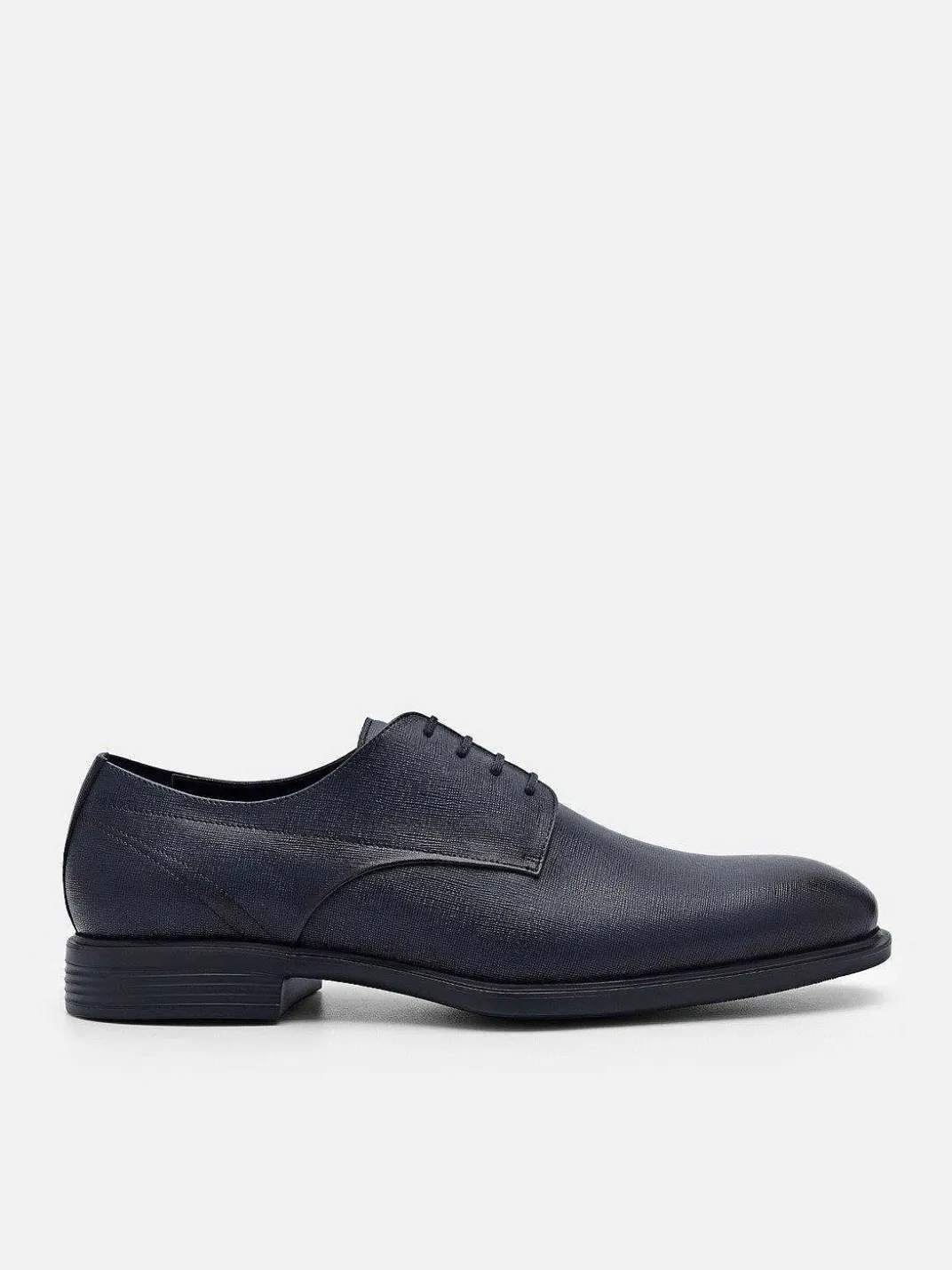 Altitude Lightweight Leather Derby Shoes<PEDRO New