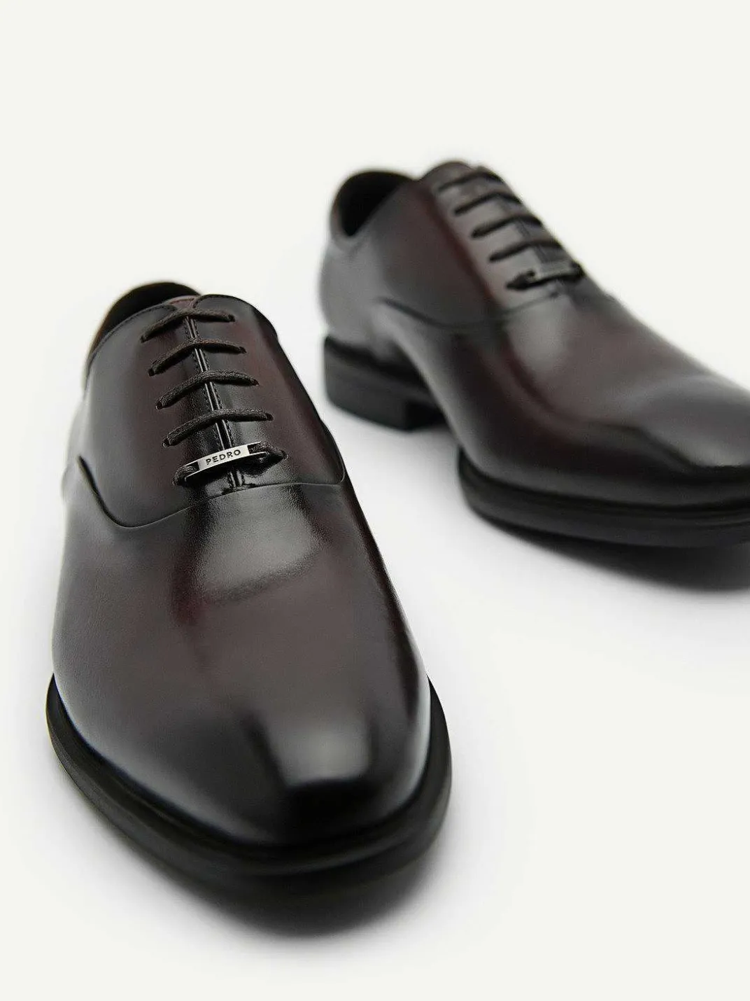 Altitude Lightweight Leather Oxford Shoes<PEDRO New