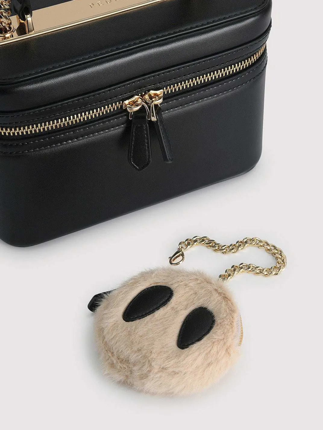 Ari Boxy Shoulder Bag<PEDRO New