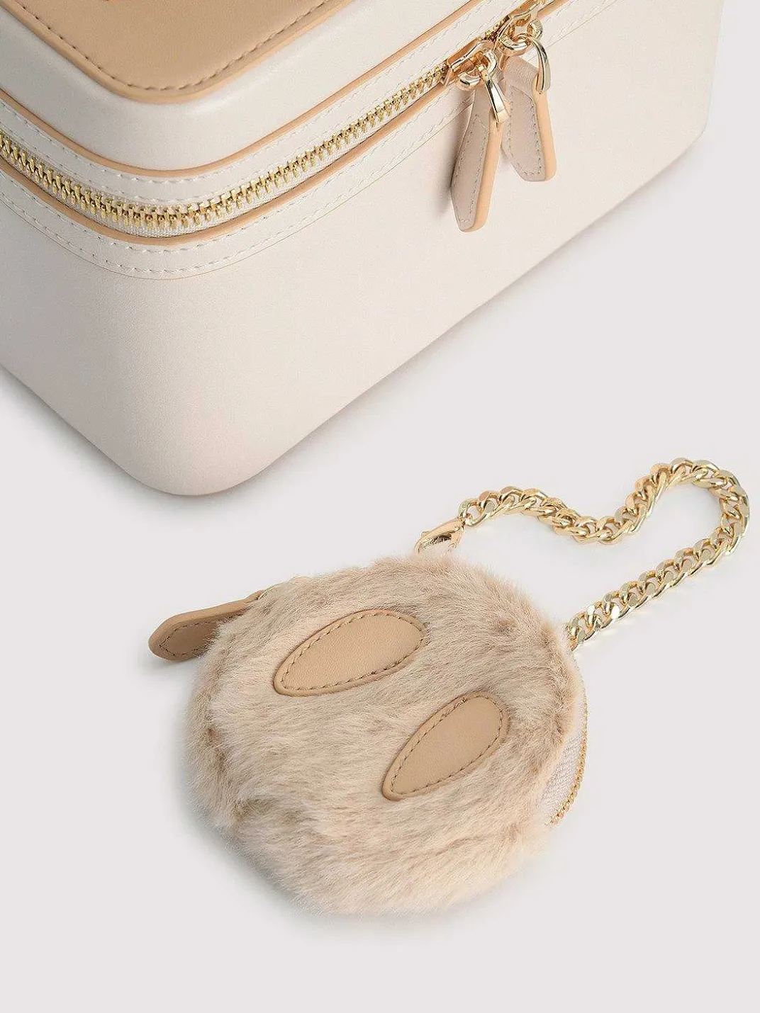 Ari Boxy Shoulder Bag<PEDRO Best
