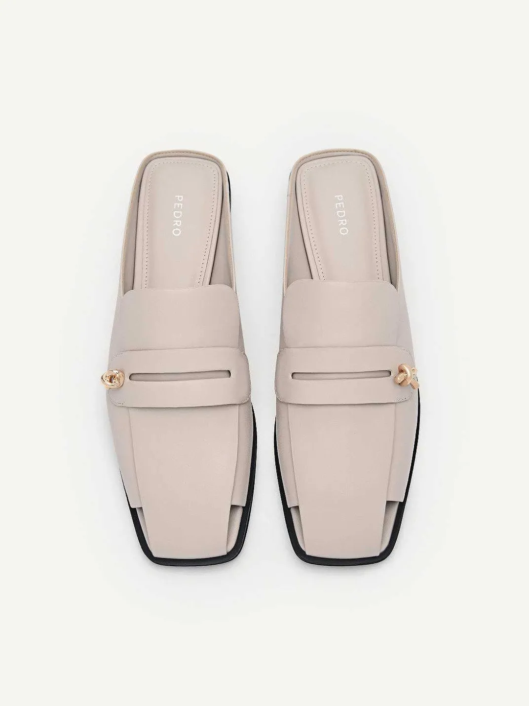 Carolyn Penny Mules<PEDRO
