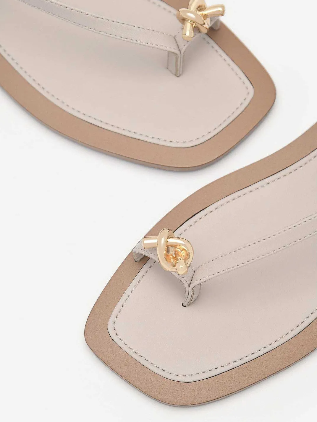 Carolyn Strappy Sandals<PEDRO Clearance