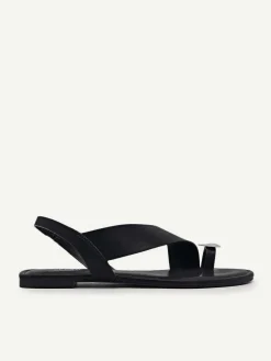 Demi Toe Loop Sandals<PEDRO