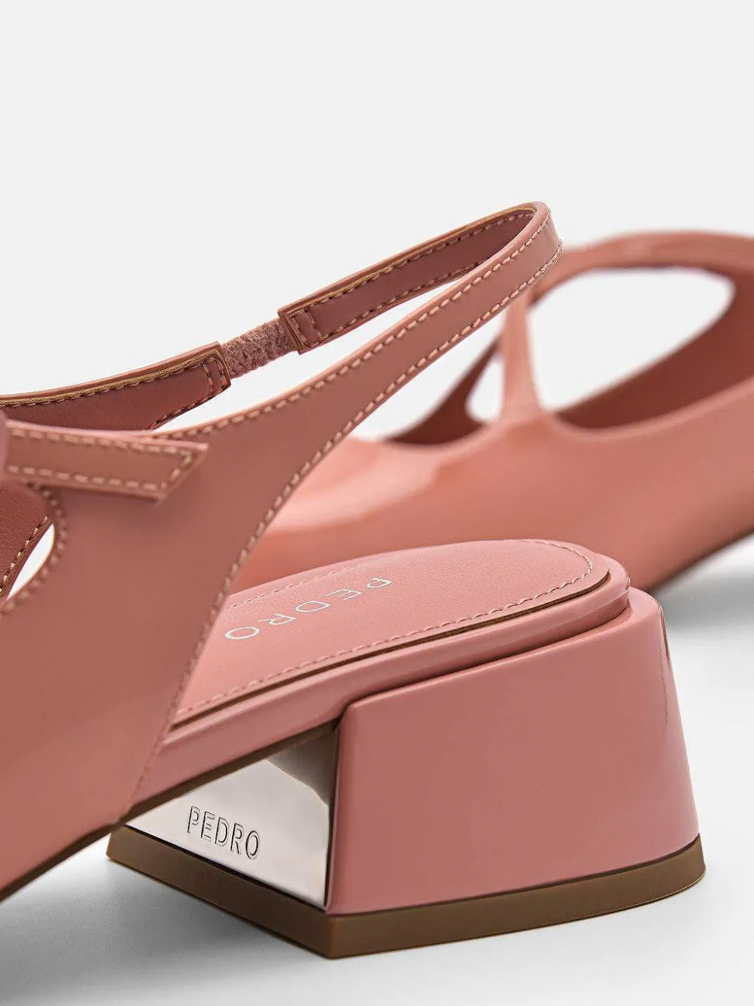 Effie Leather Mary Jane Pumps<PEDRO Online