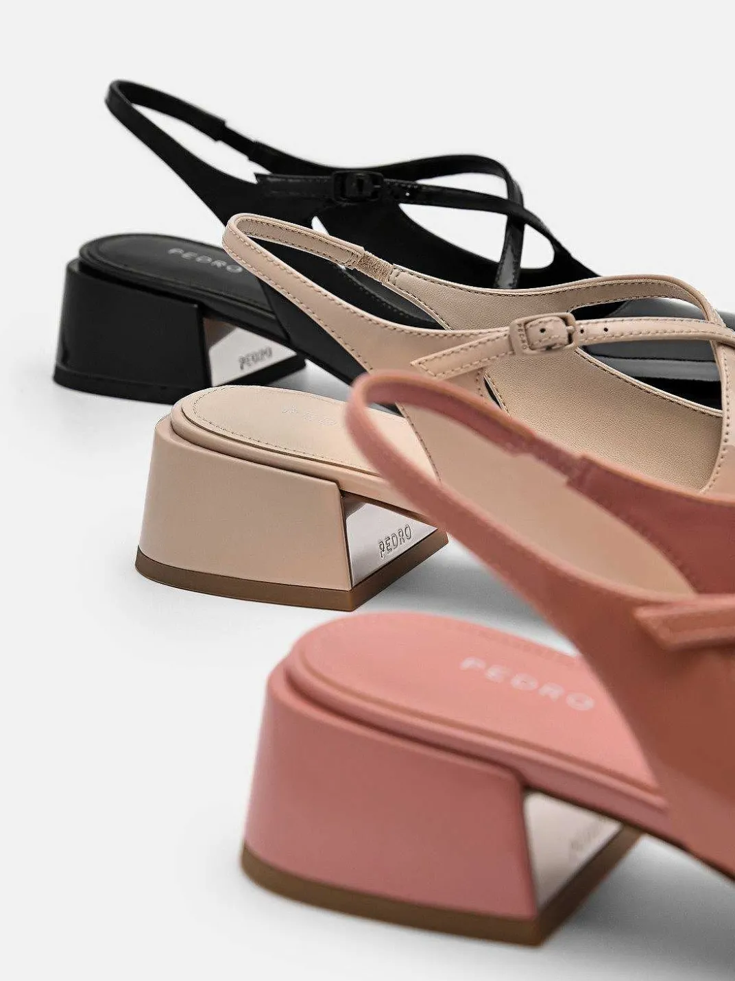 Effie Leather Mary Jane Pumps<PEDRO Online