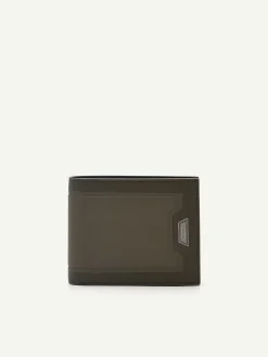 Embossed Leather Bi-Fold Flip Wallet<PEDRO