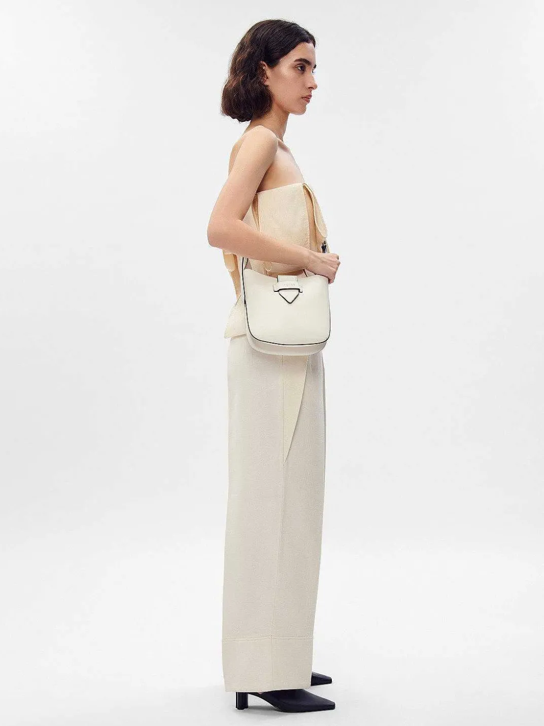 Fadia Shoulder Bag<PEDRO Online