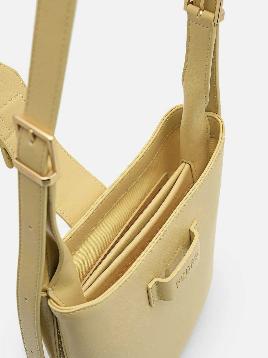 Fadia Shoulder Bag<PEDRO New