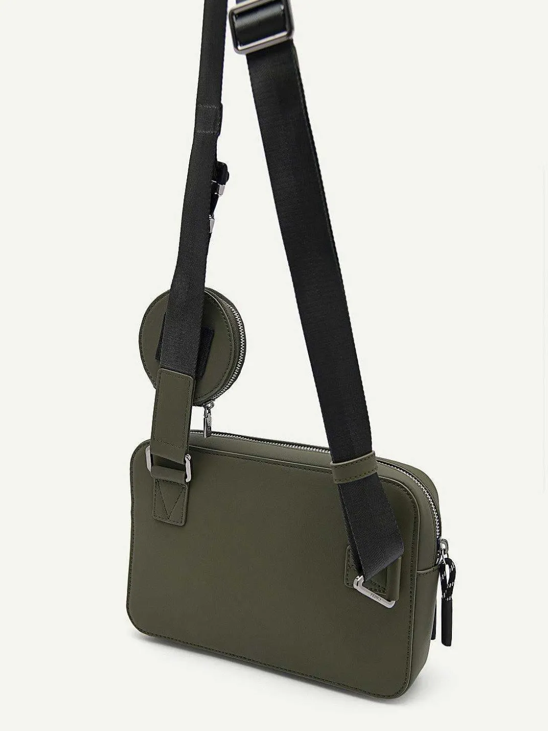 Flynn Casual Sling Bag<PEDRO New