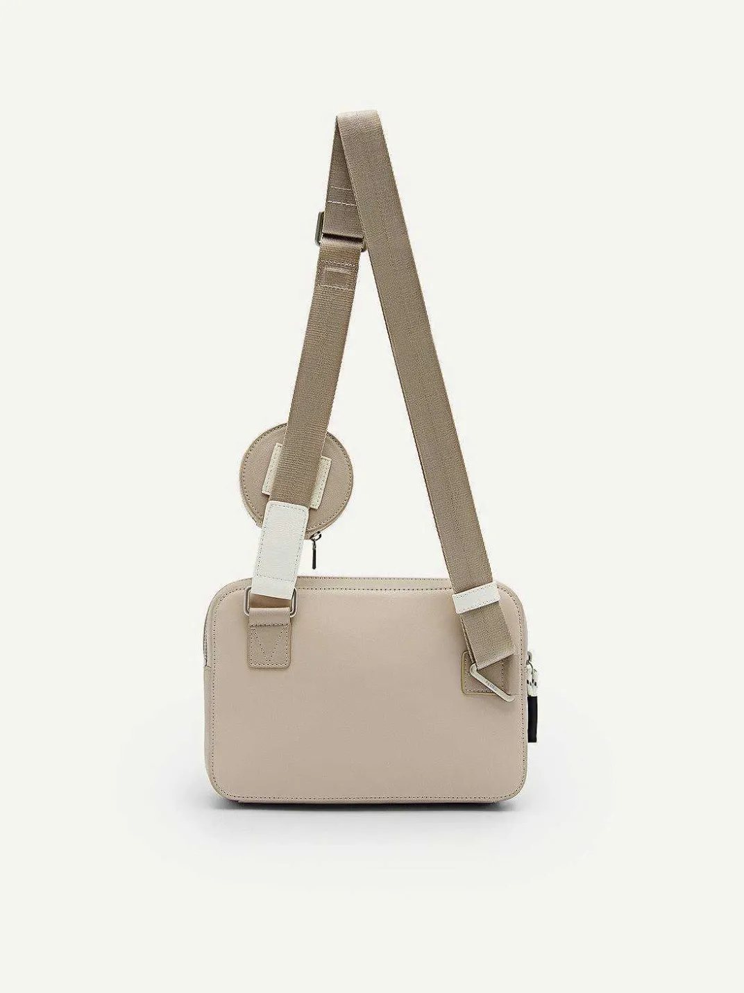 Flynn Casual Sling Bag<PEDRO