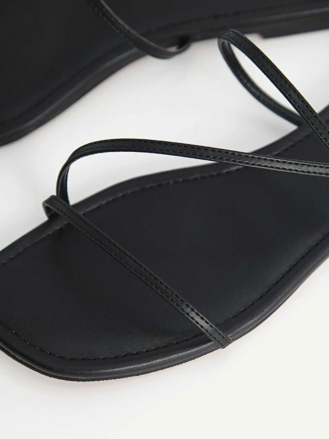 Gwyneth Strappy Flats<PEDRO Outlet
