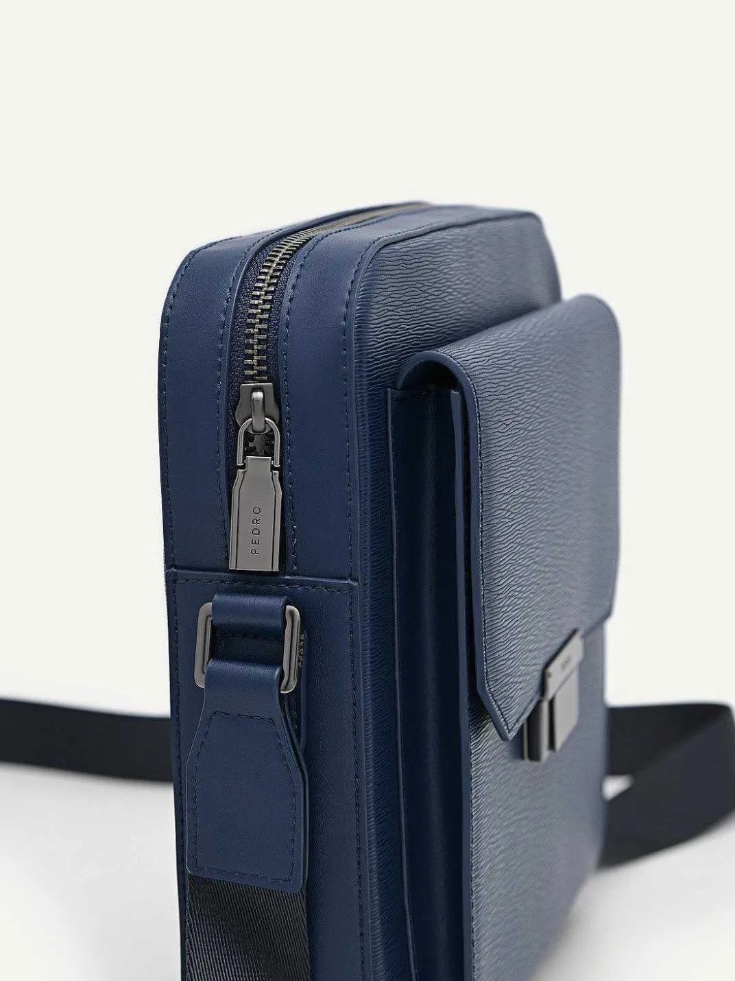 Henry Leather Sling Bag<PEDRO Discount