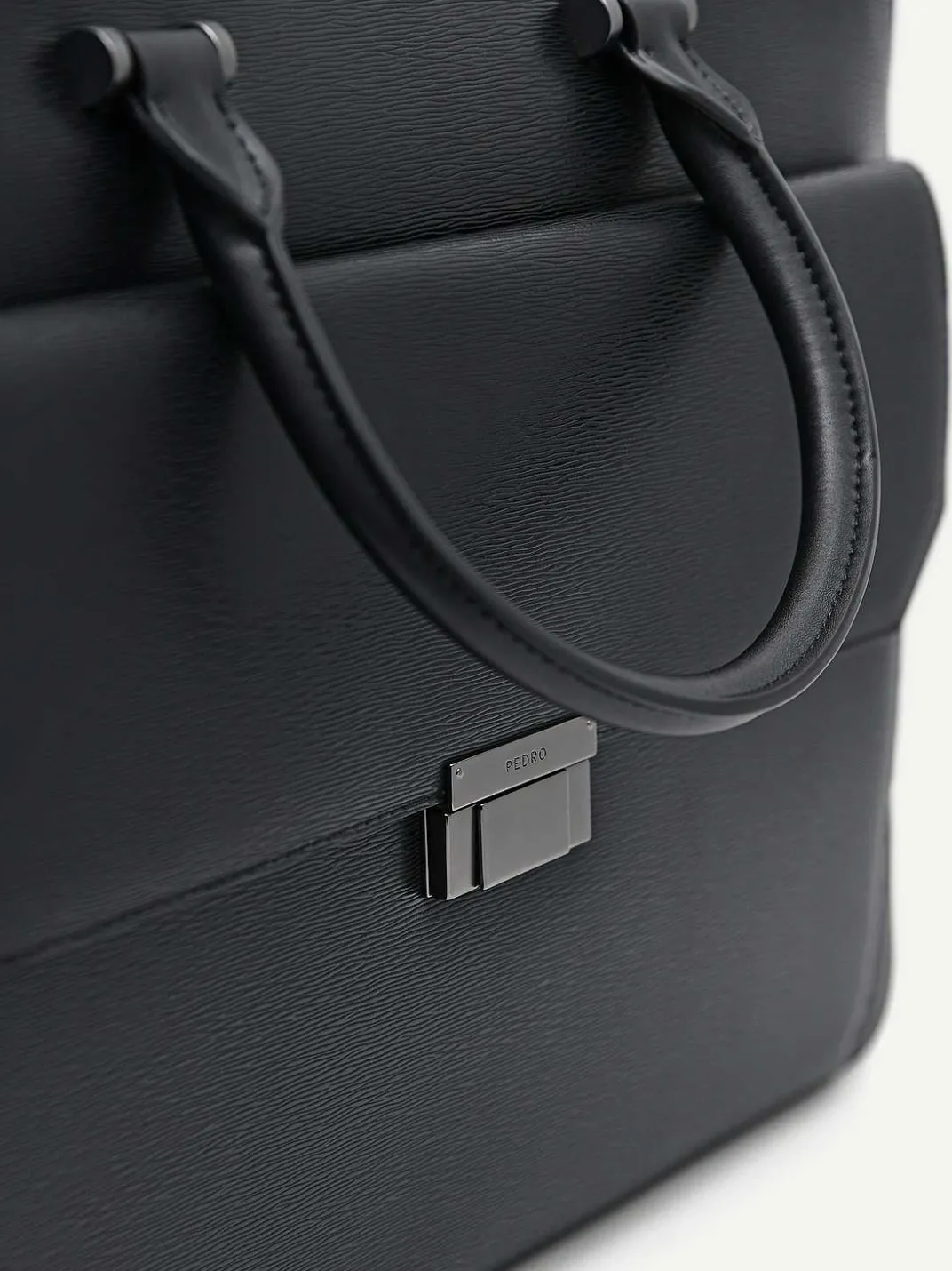Henry Textured Leather Briefcase<PEDRO