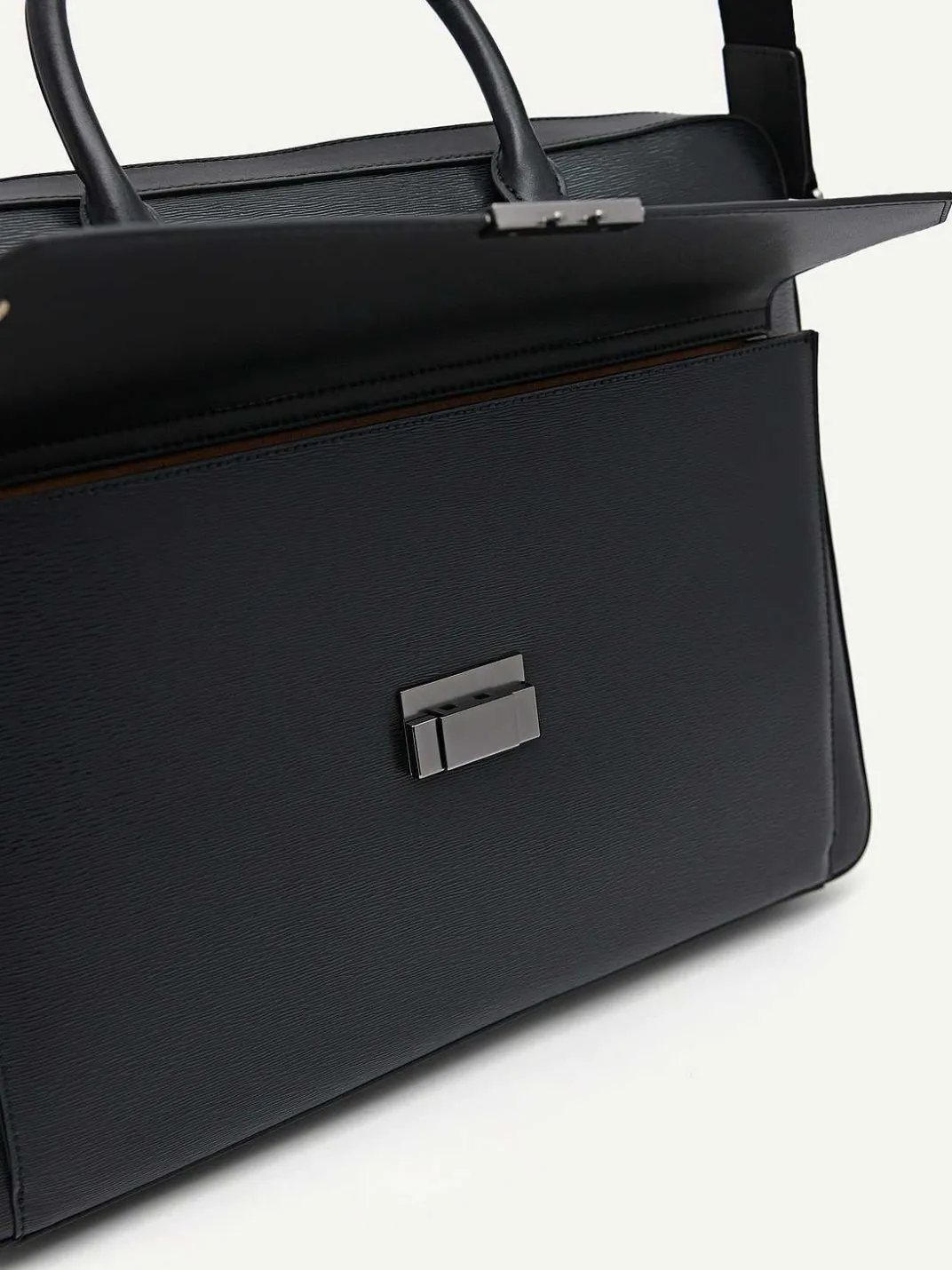 Henry Textured Leather Briefcase<PEDRO