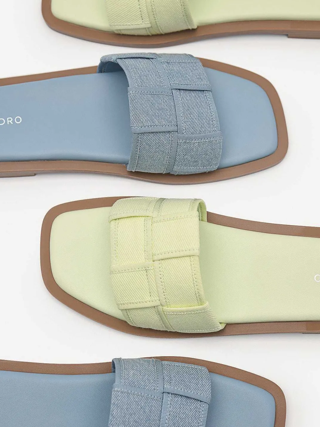 Ibiza Woven Slip-On Sandals<PEDRO New