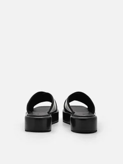 Izzie Wedge Sandals<PEDRO New