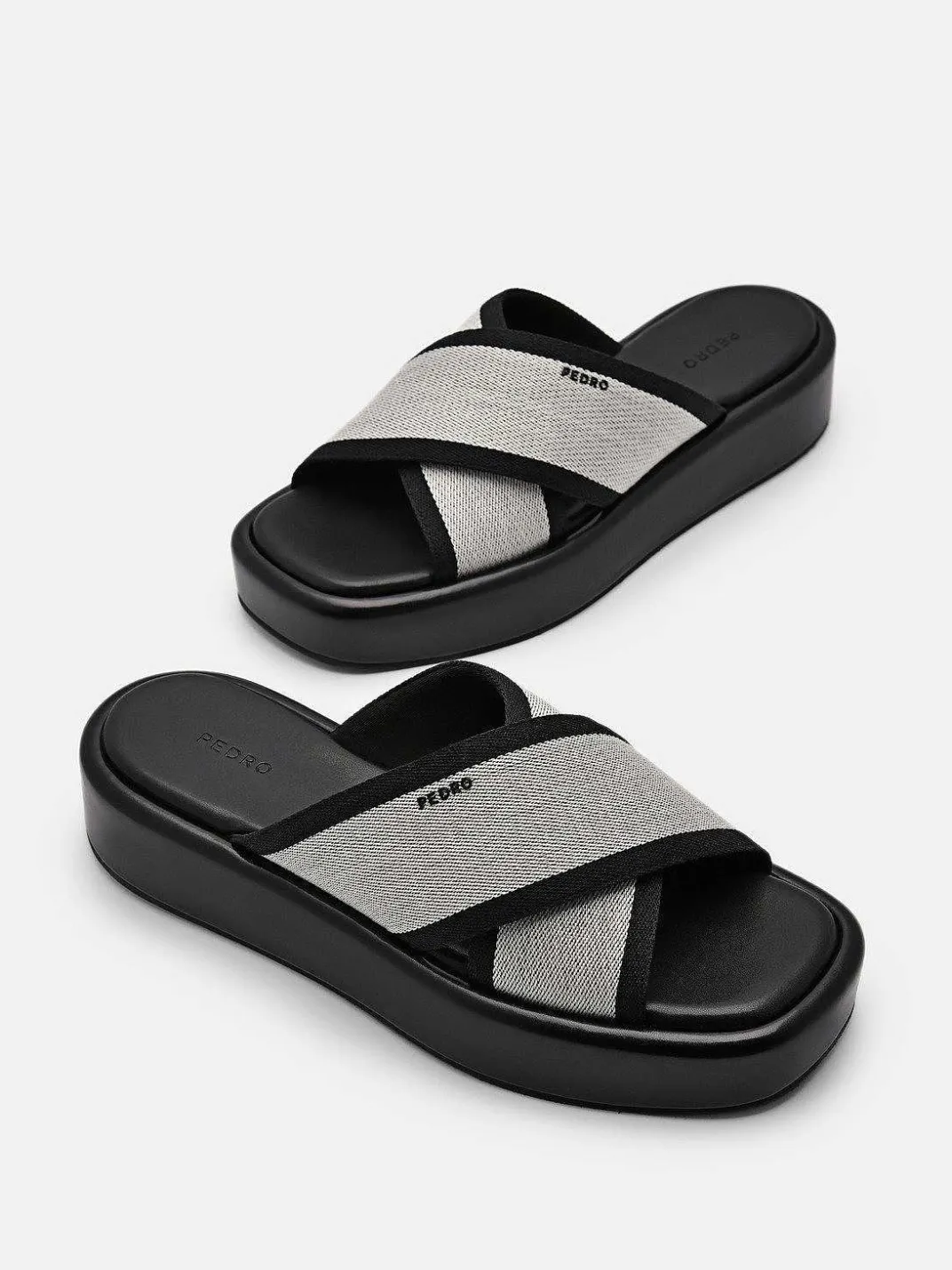 Izzie Wedge Sandals<PEDRO New