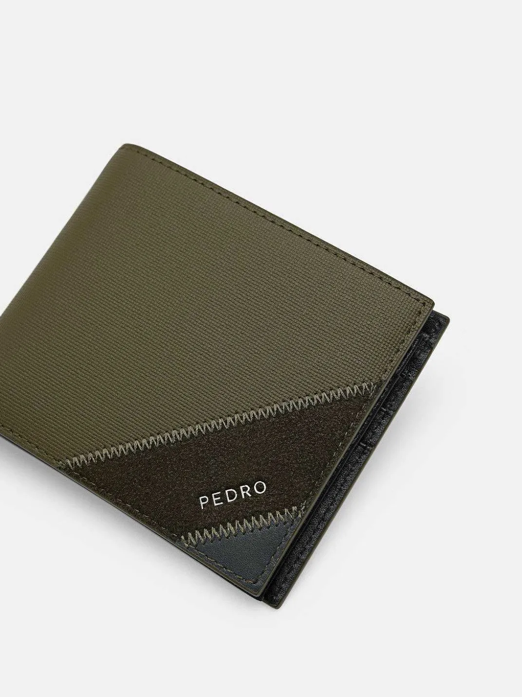 Leather Bi-Fold Flip Wallet<PEDRO