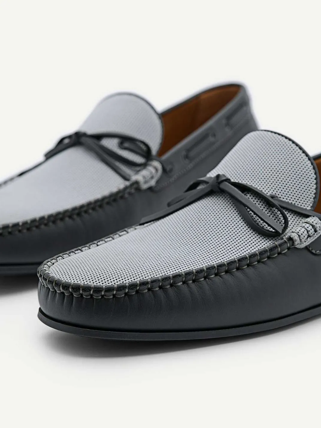 Leather Bow Driving Shoes<PEDRO Online