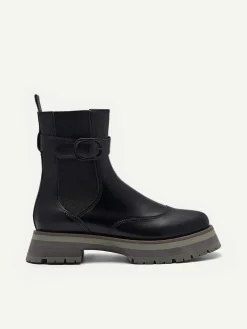 Leather Buckled Chelsea Boots<PEDRO