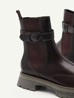 Leather Buckled Chelsea Boots<PEDRO