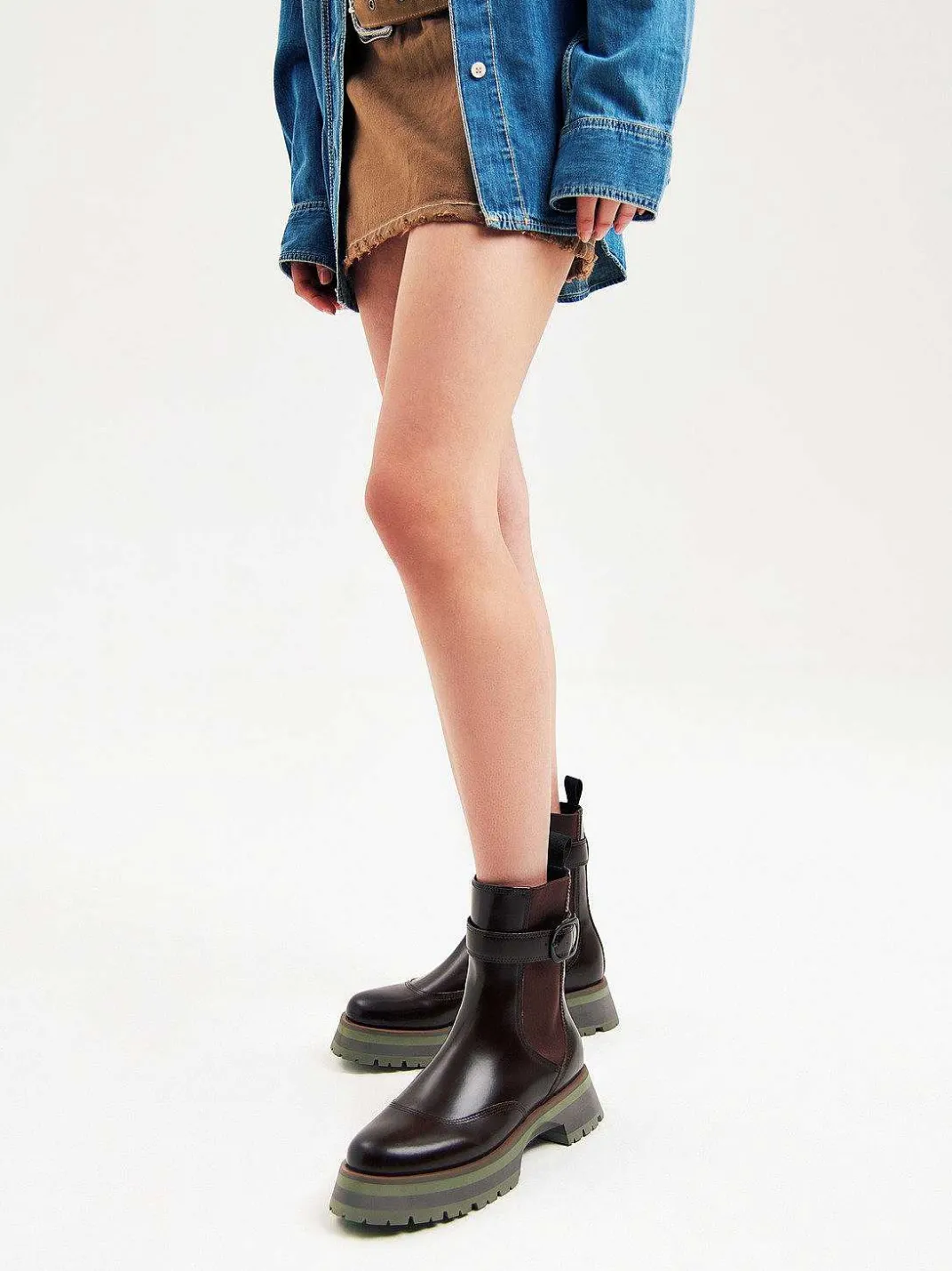 Leather Buckled Chelsea Boots<PEDRO