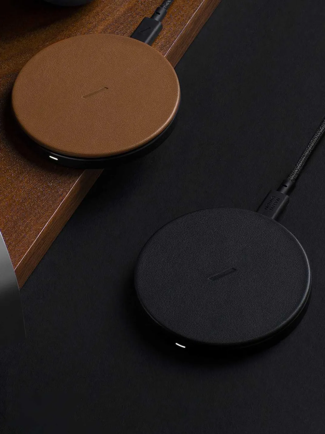 Leather Drop Wireless Charger<PEDRO New