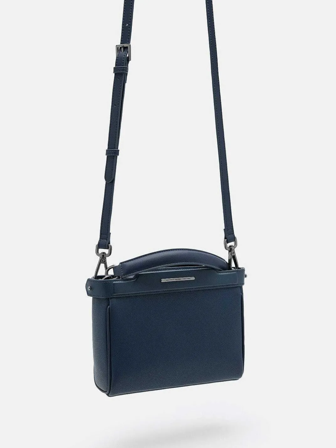 Leather Structured Sling Bag<PEDRO Online