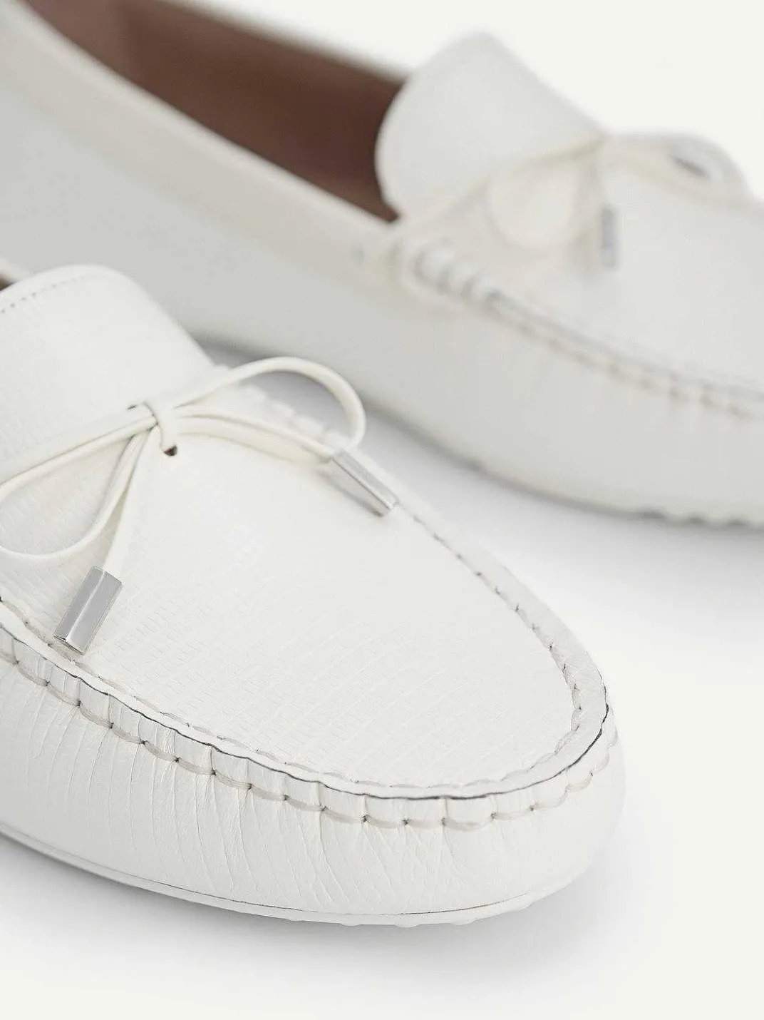 Lizard-Effect Leather Bow Driving Shoes<PEDRO New