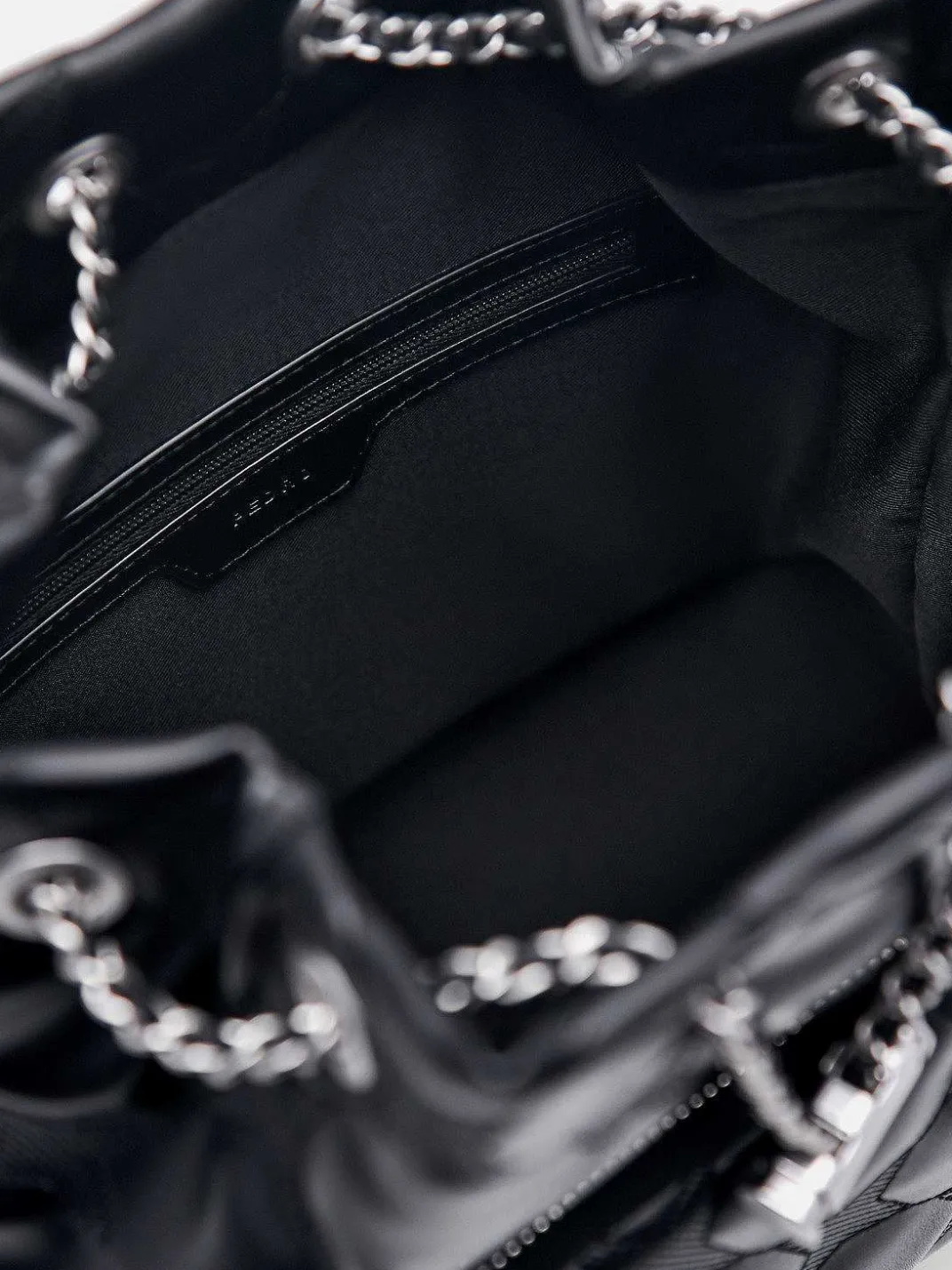 Maisie Bucket Bag<PEDRO Best