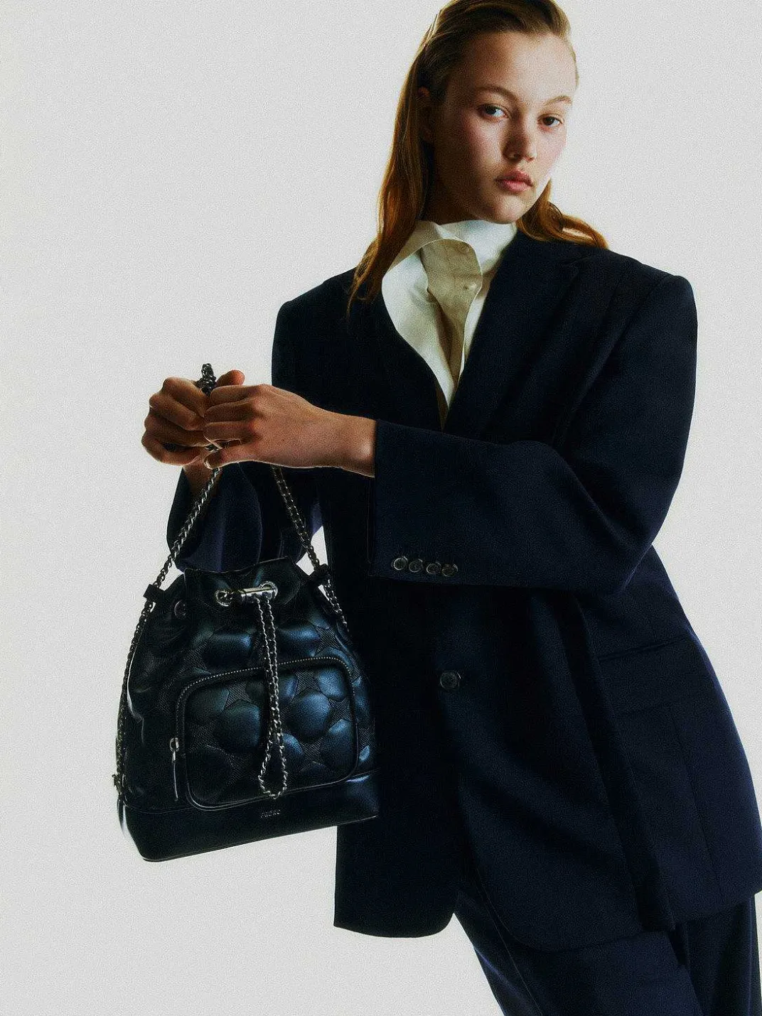 Maisie Bucket Bag<PEDRO Best