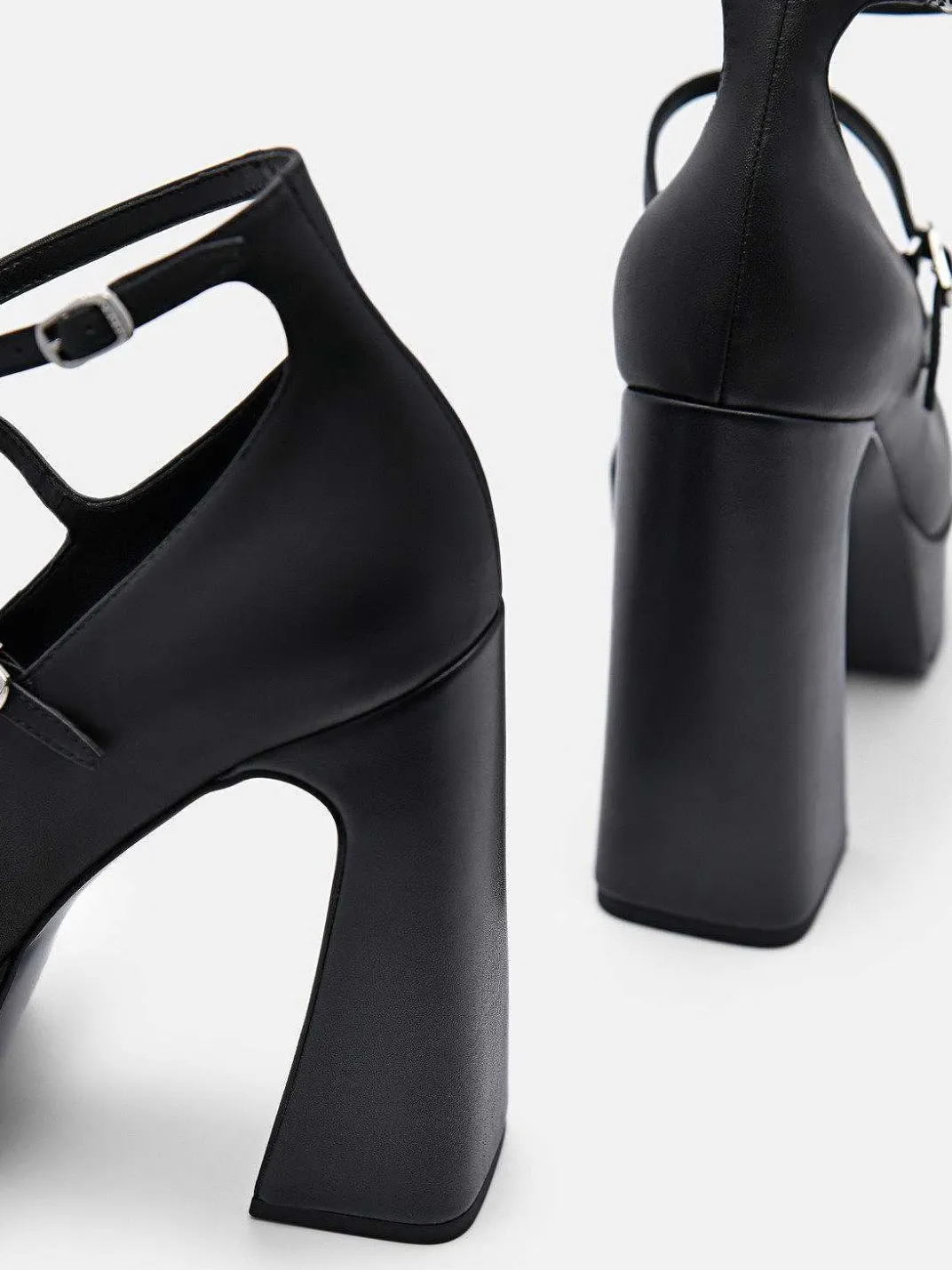 Mara Leather Pumps<PEDRO