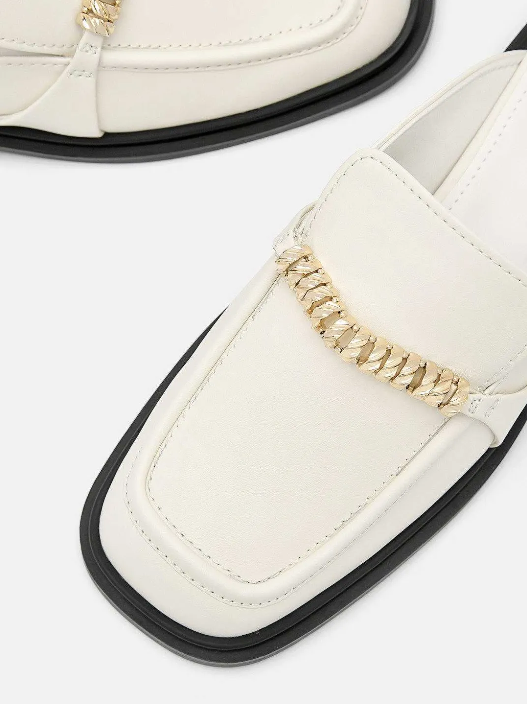 Mia Chain Mules<PEDRO Best