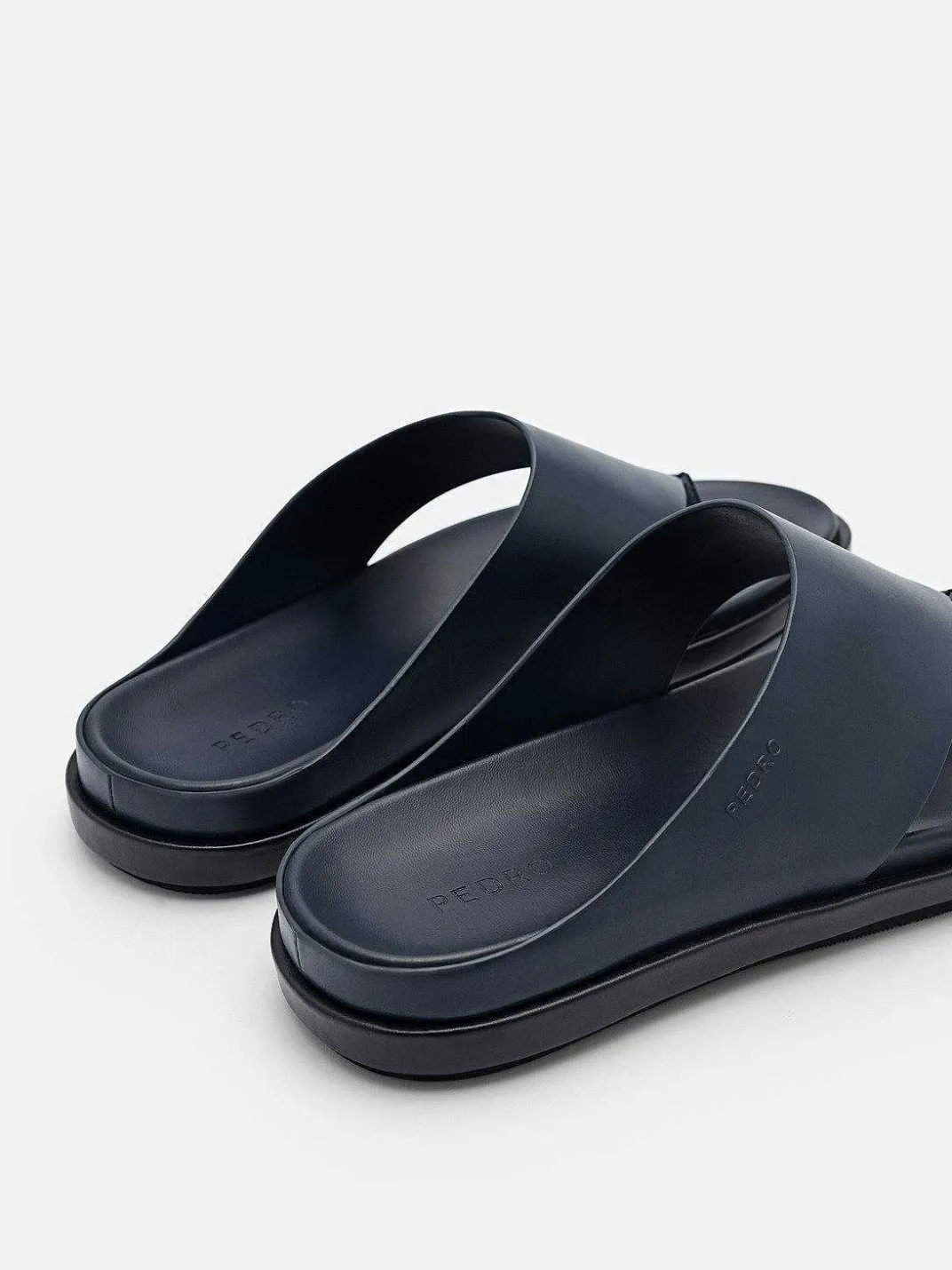 Microfiber Thong Sandals<PEDRO Hot
