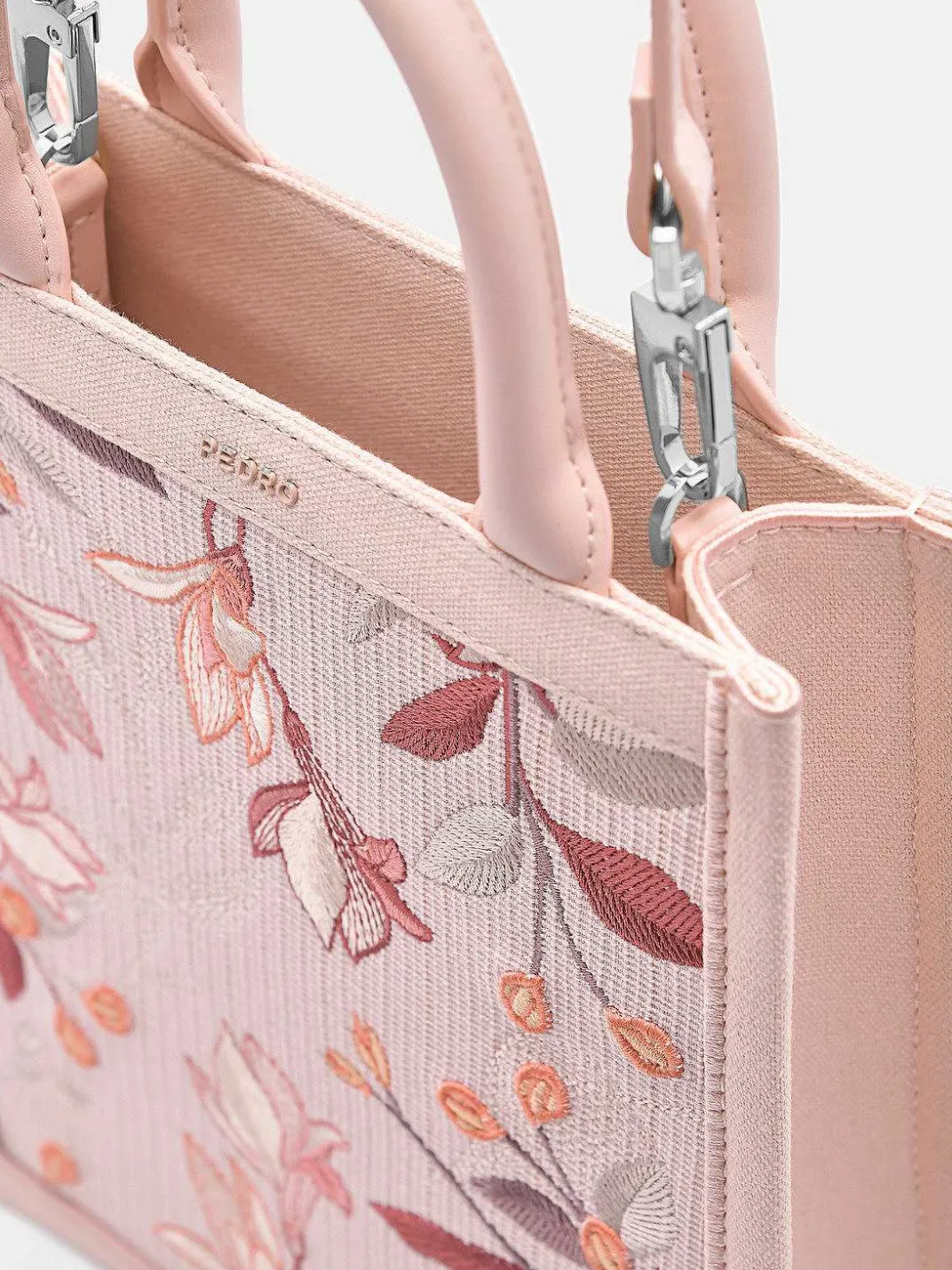 Nica Canvas Tote Bag<PEDRO