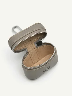 Icon Leather Airpod Case<PEDRO Best