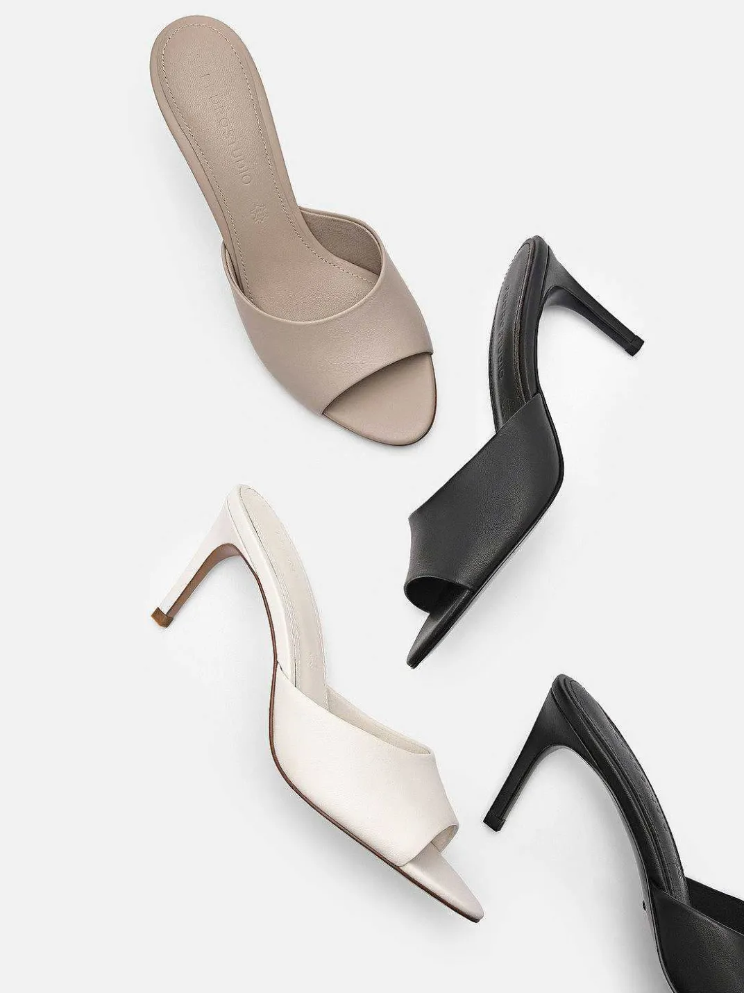 Studio Ashley Leather Heel Sandals<PEDRO New