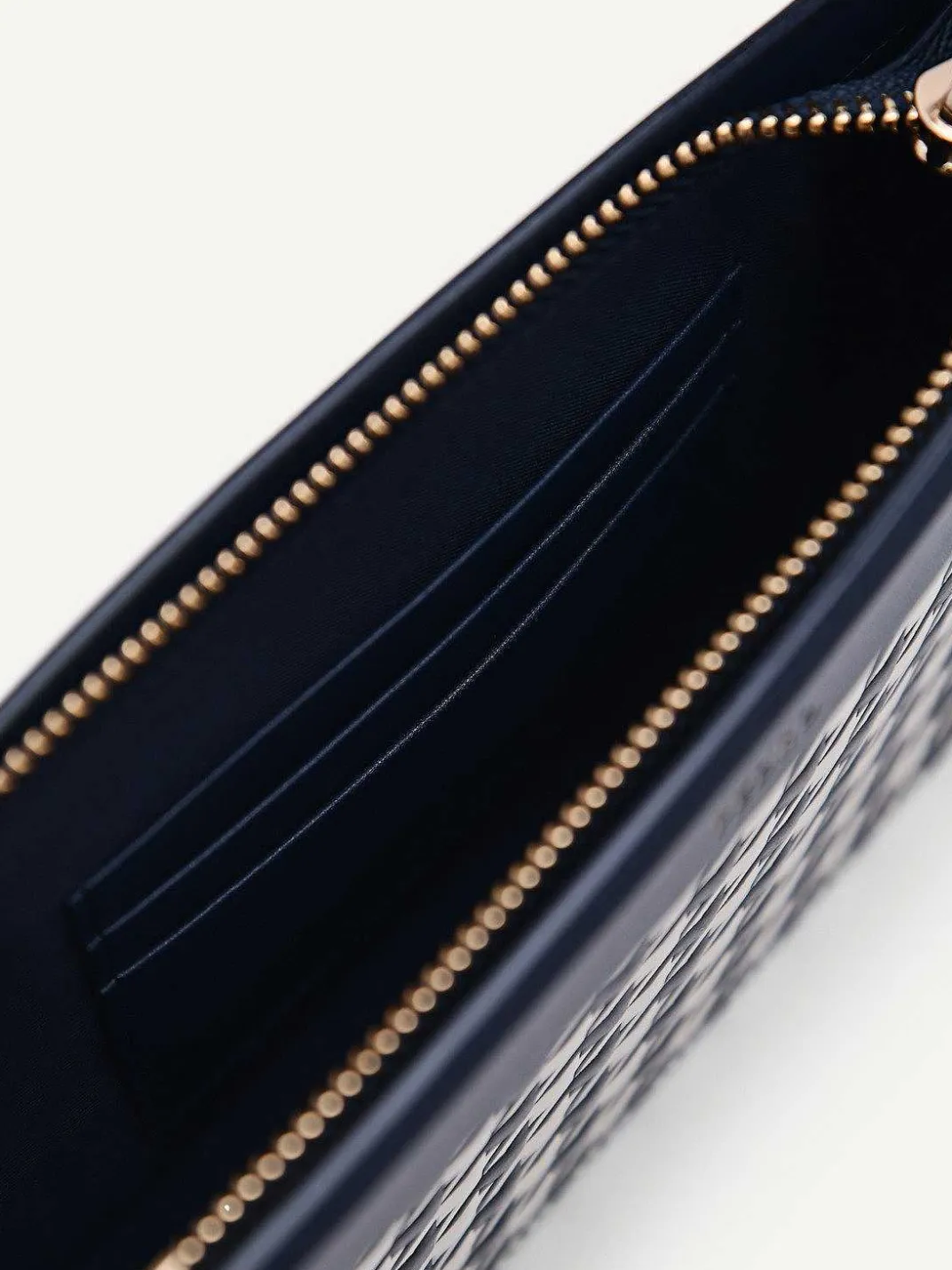 Studio Leather Travel Organizer<PEDRO Clearance