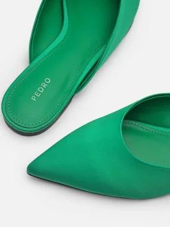 Peggy Mules<PEDRO