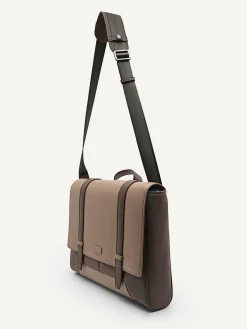 Rainier Messenger Bag<PEDRO