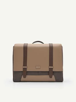 Rainier Messenger Bag<PEDRO
