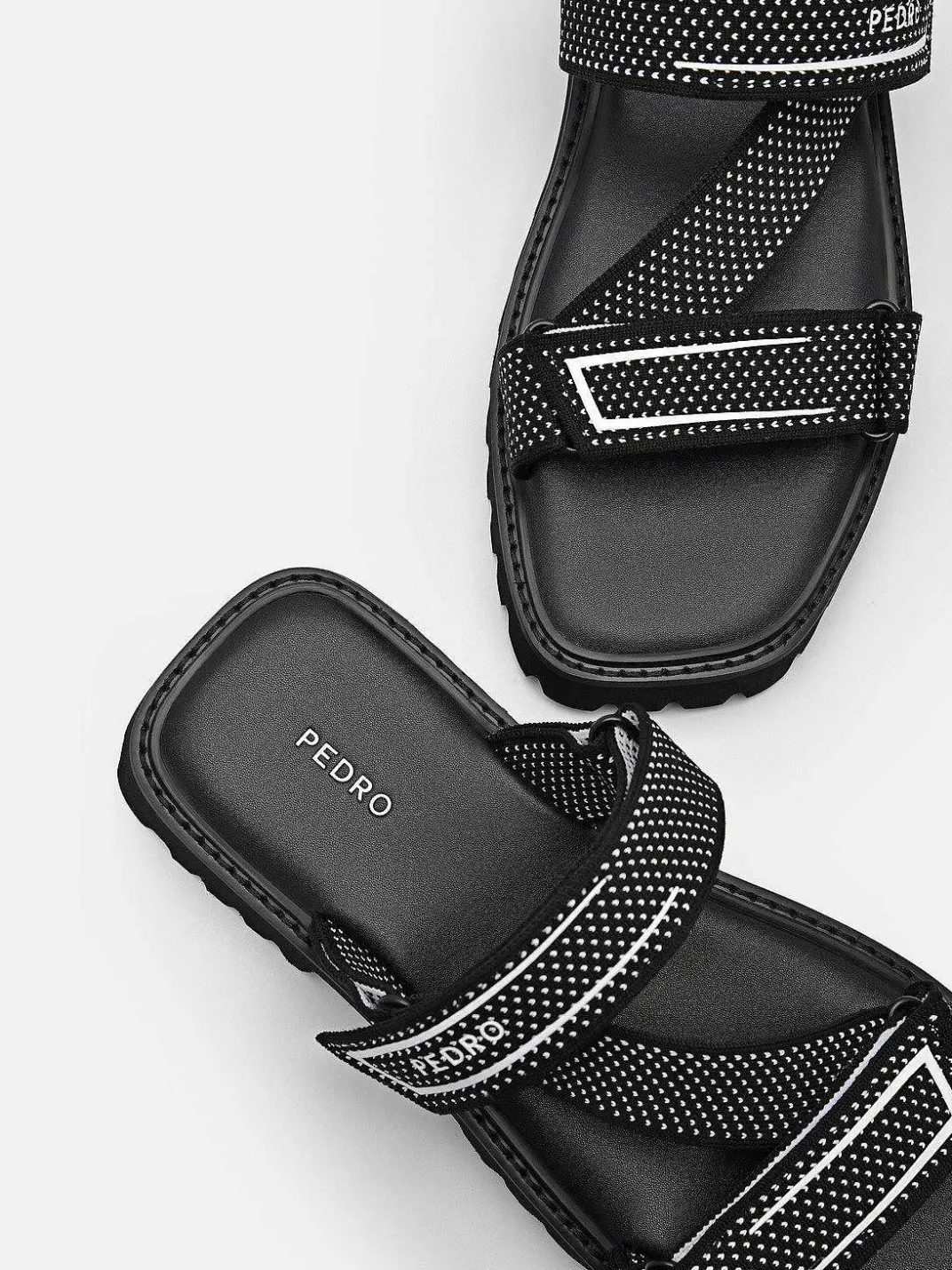 Ronni Knitted Sandals<PEDRO New