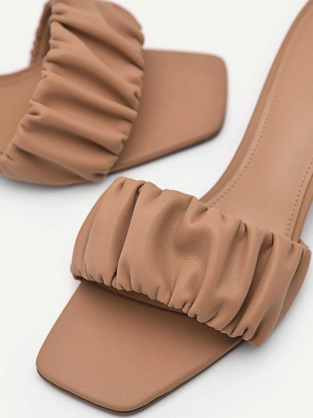 Ruched Heel Mules<PEDRO Best