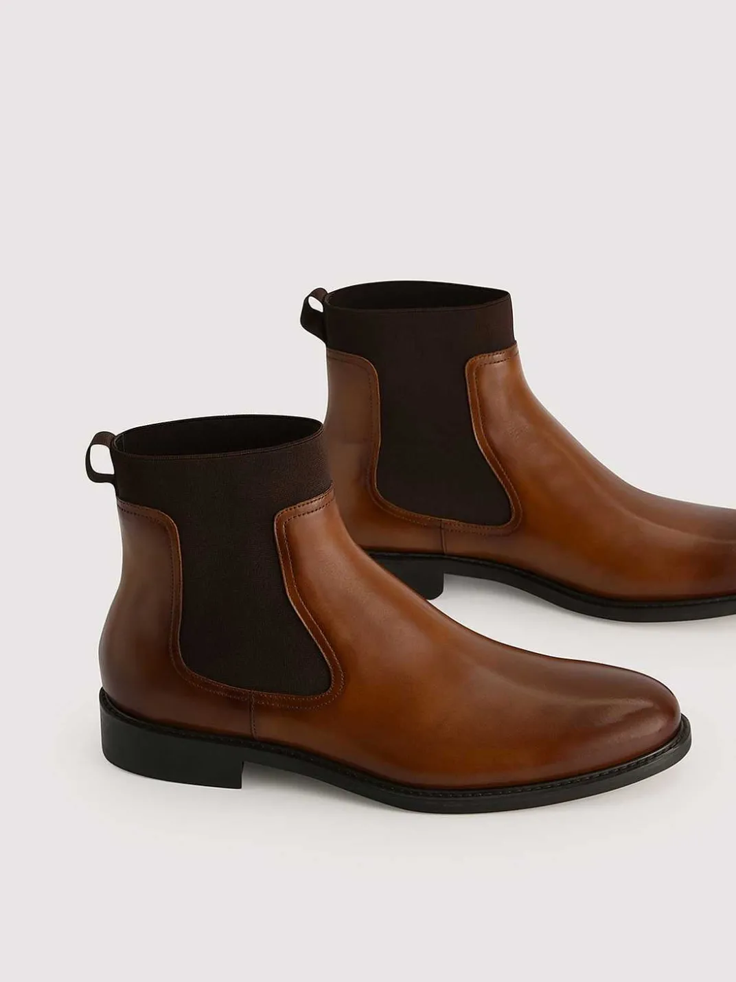 Sonny Leather Chelsea Boots<PEDRO New