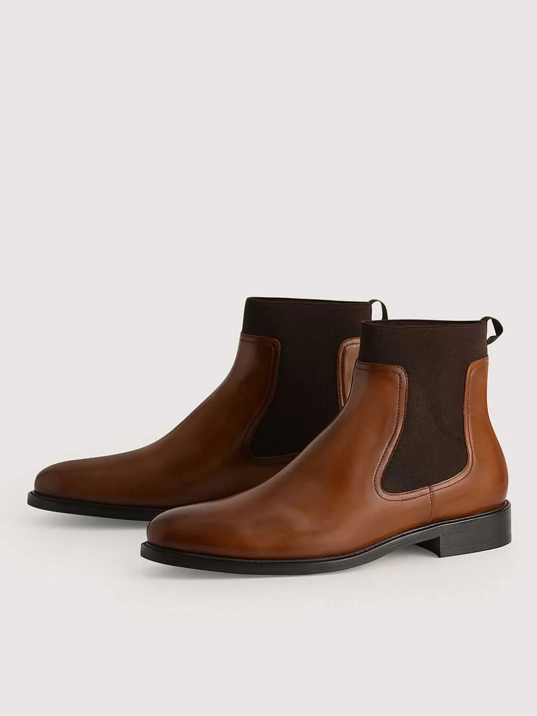 Sonny Leather Chelsea Boots<PEDRO New