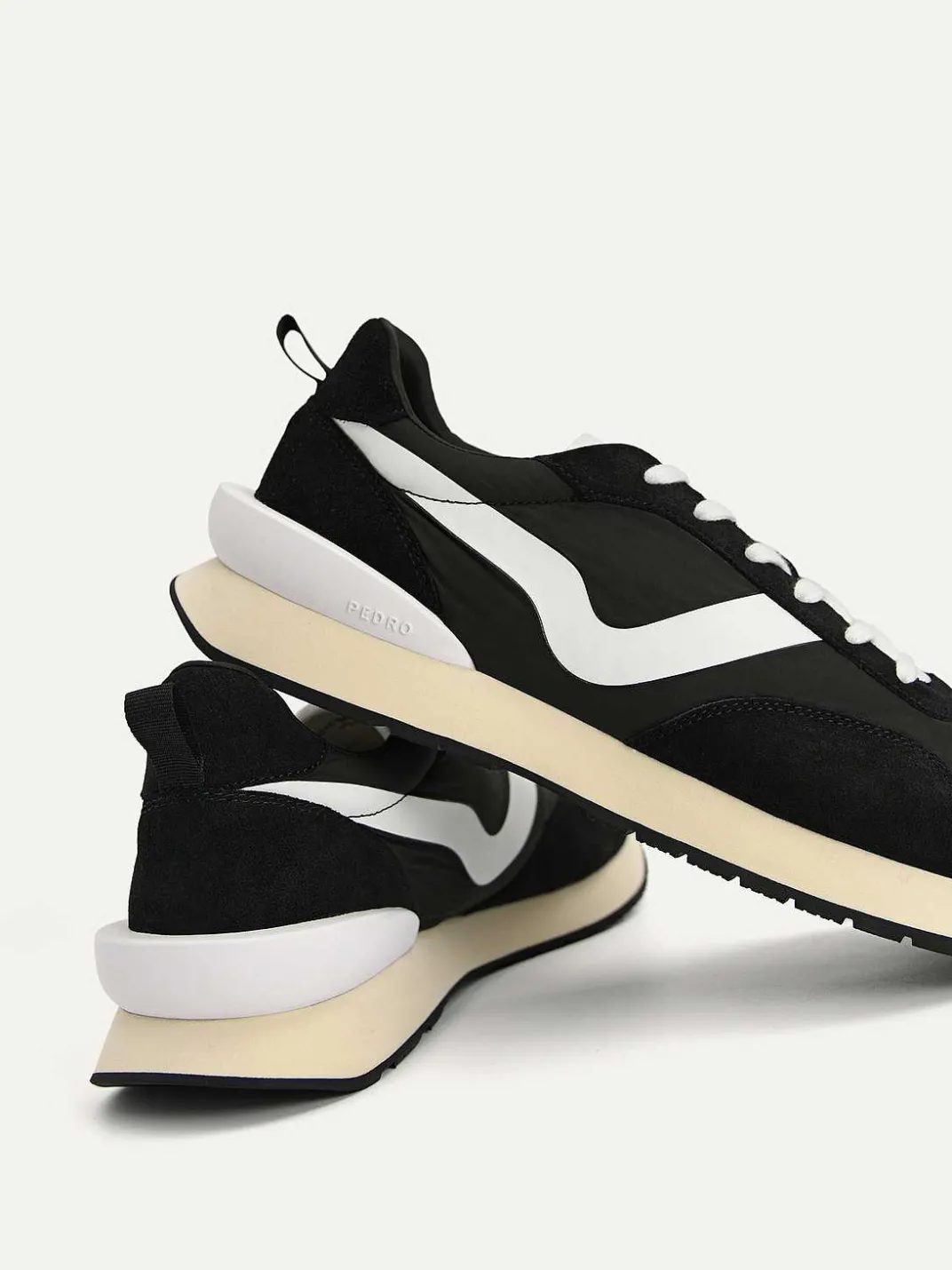 Suede Sneakers<PEDRO