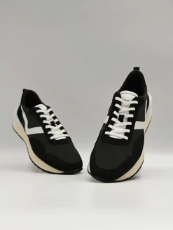 Suede Sneakers<PEDRO